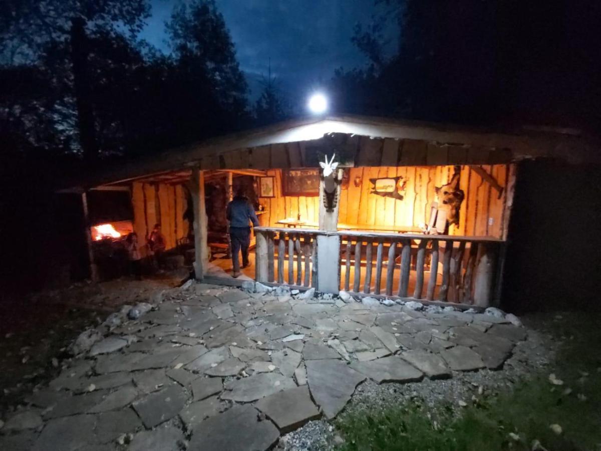 Cabana Vanatorului Рышнов Экстерьер фото